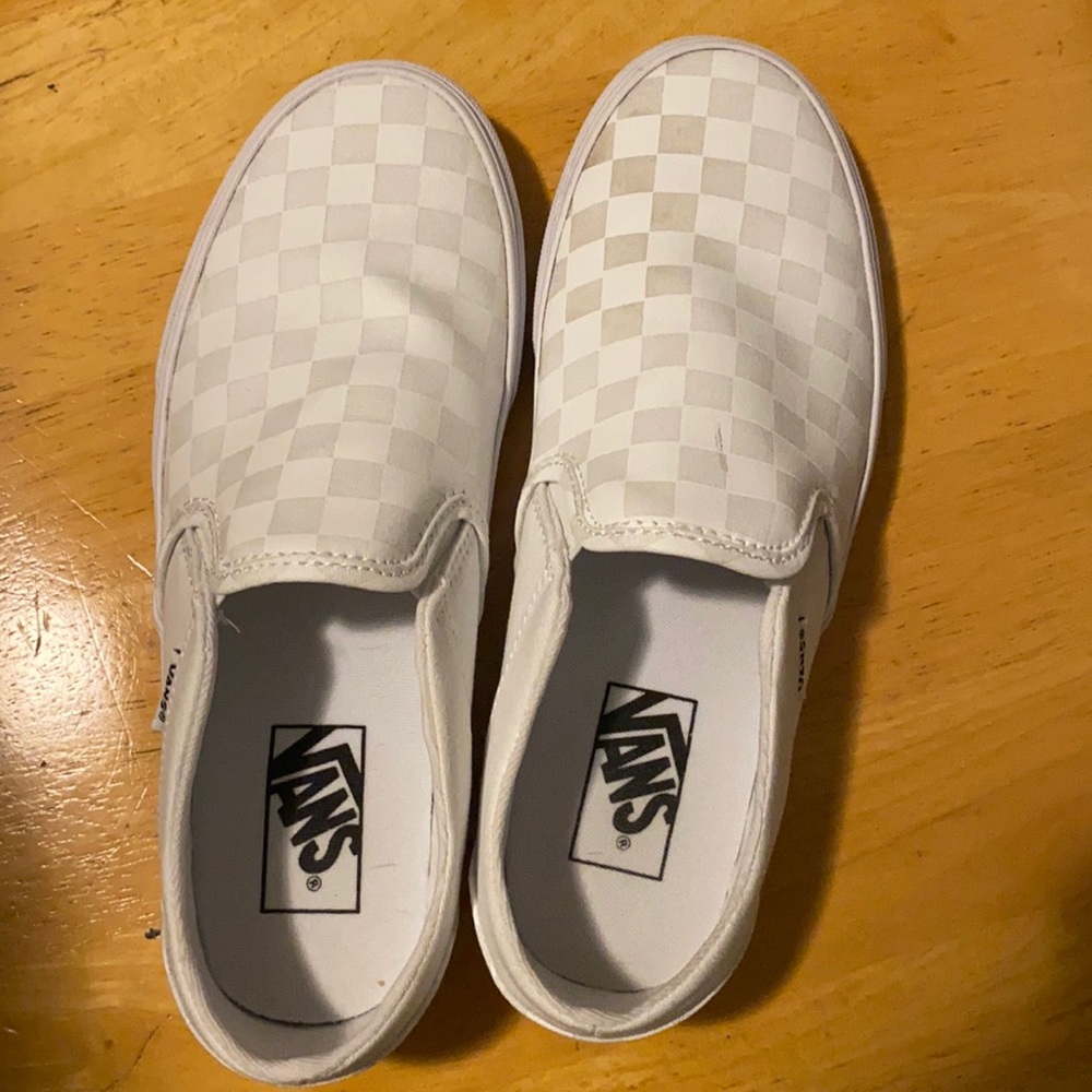 Women’s white checkered vans